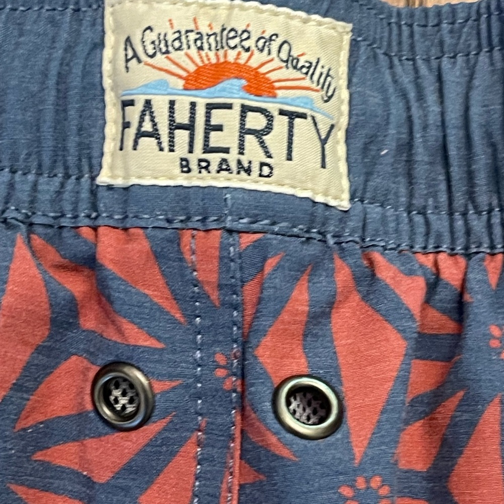 Faherty Beacon Swim Trunks - Picture 12 of 14